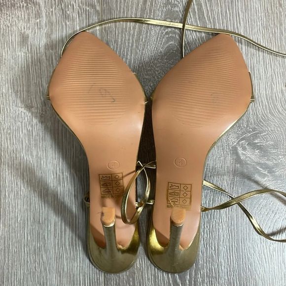 NWOT PrettyLittleThing Gold Point Toe Lace Up High Heeled Sandals US 7 (UK 4) - Picture 10 of 13